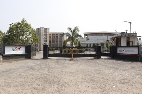 Campus_Gate